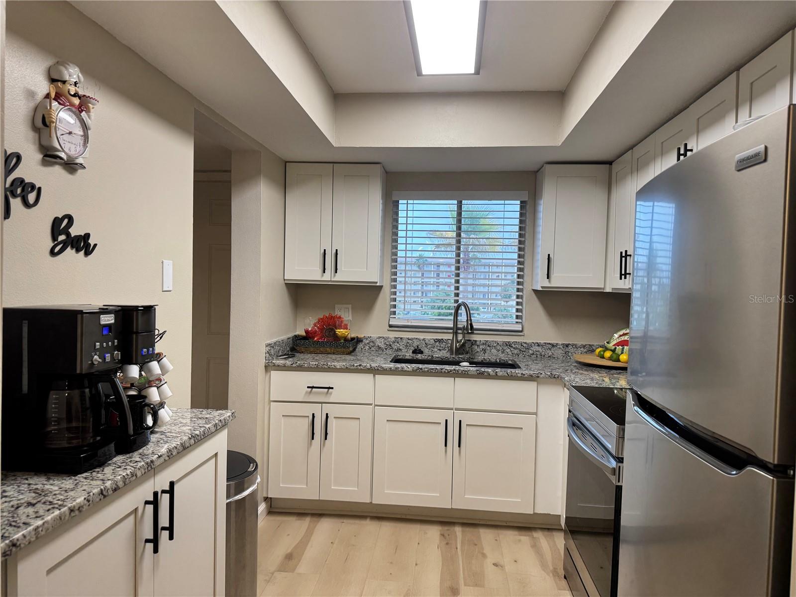 Image 4 of 37 For 3650 Lake Bayshore Drive K-316