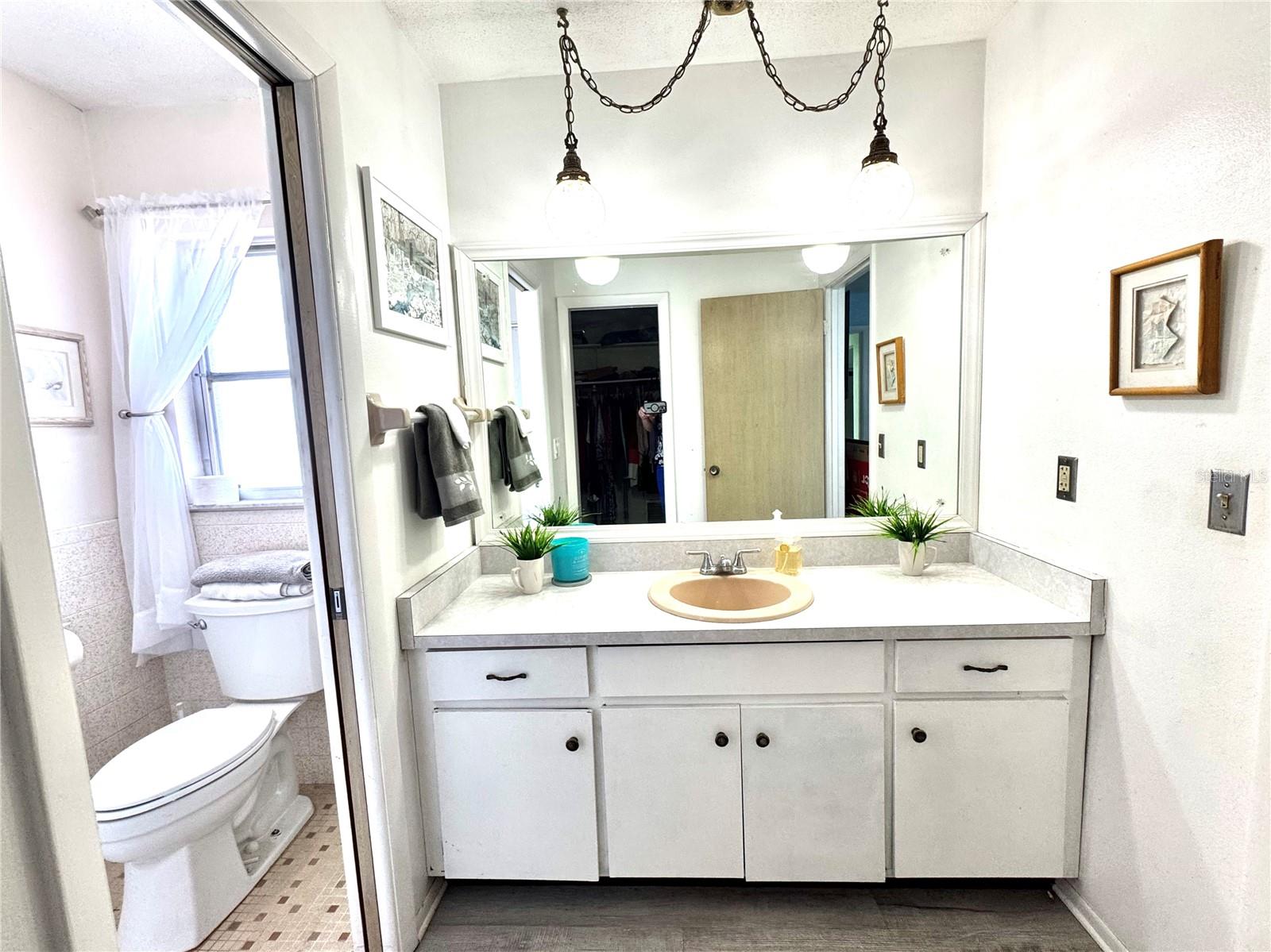 Image 14 of 26 For 1048 Porpoise Road