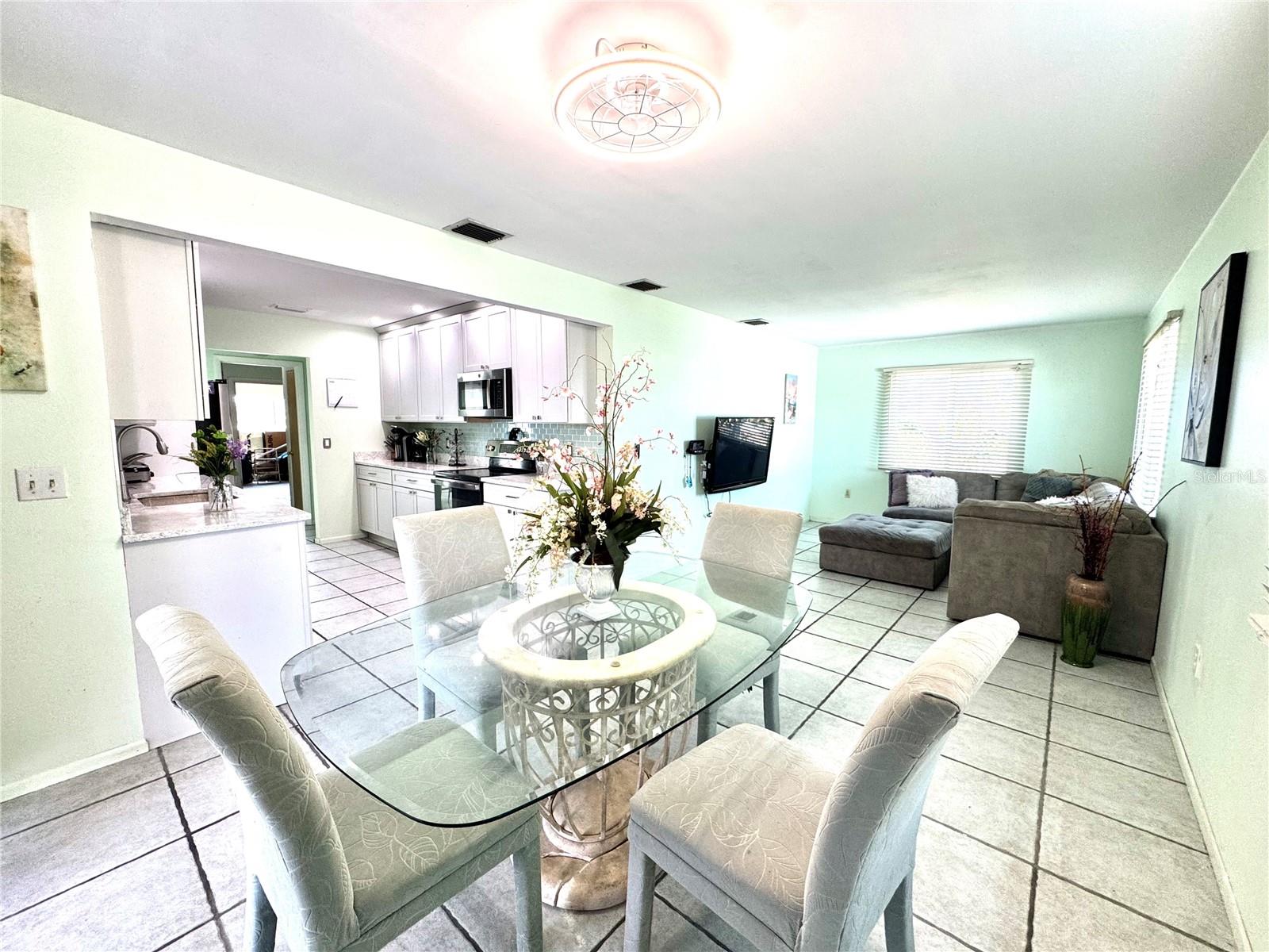 Image 6 of 26 For 1048 Porpoise Road