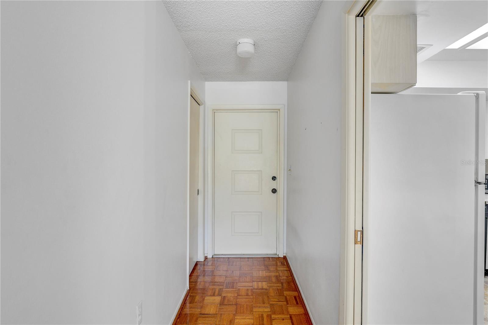 Image 21 of 37 For 6400 Flotilla Drive 15