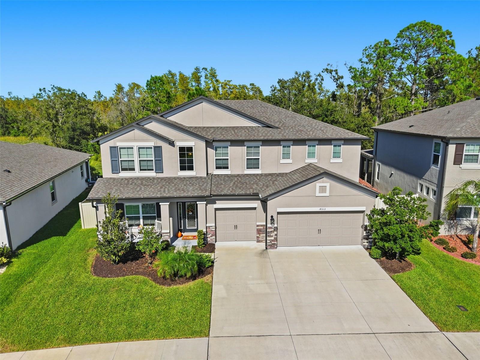 Listing photo id 0 for 18313 Porfirio Place