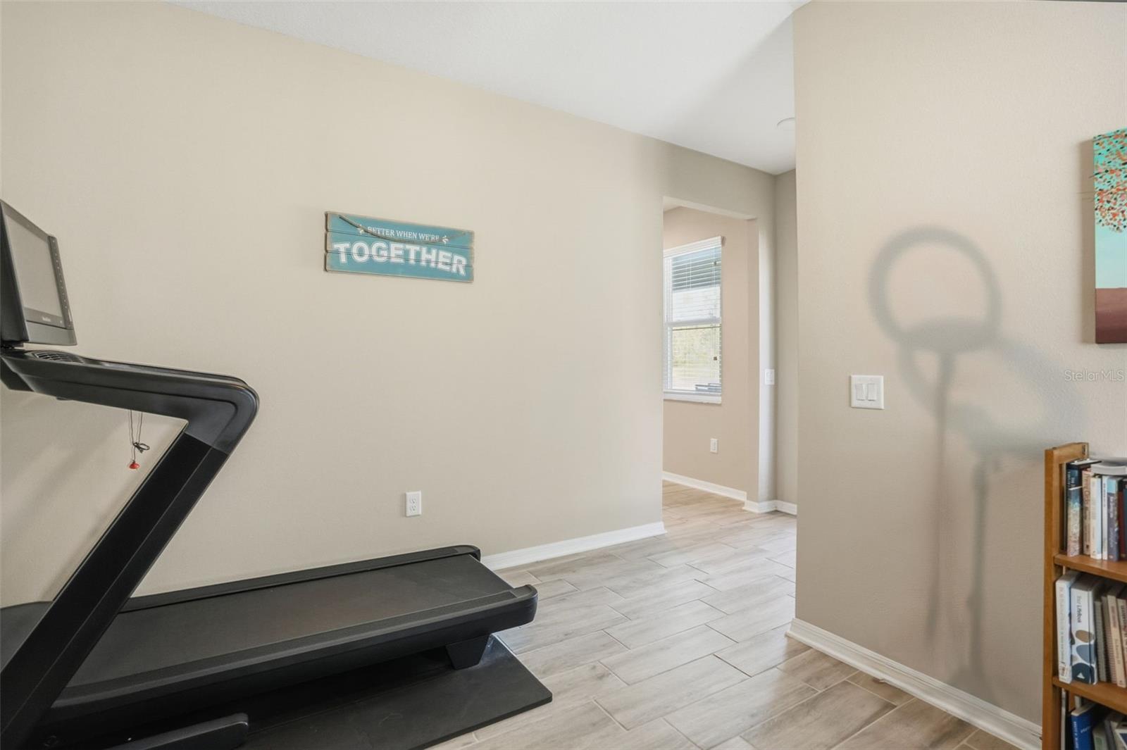 Listing photo id 21 for 18313 Porfirio Place