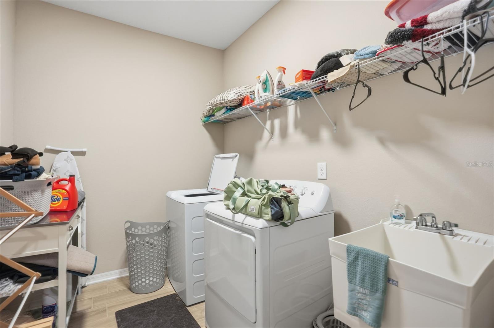 Listing photo id 23 for 18313 Porfirio Place