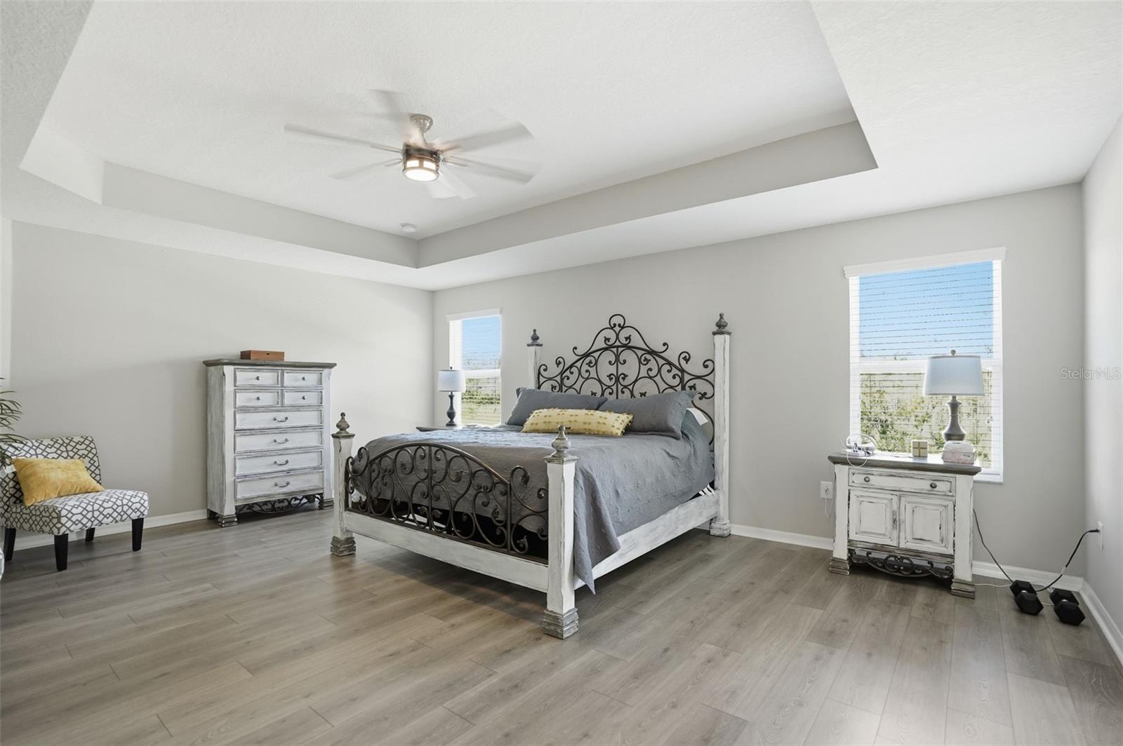 Listing photo id 26 for 18313 Porfirio Place
