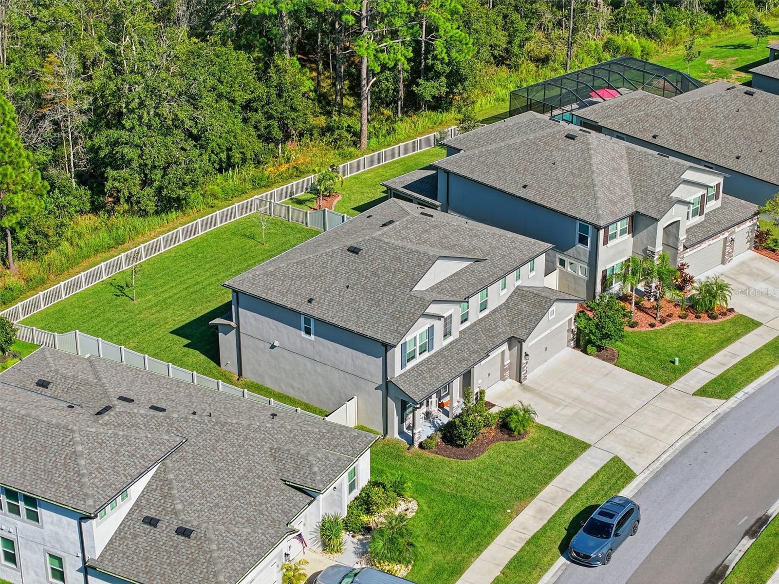 Listing photo id 47 for 18313 Porfirio Place