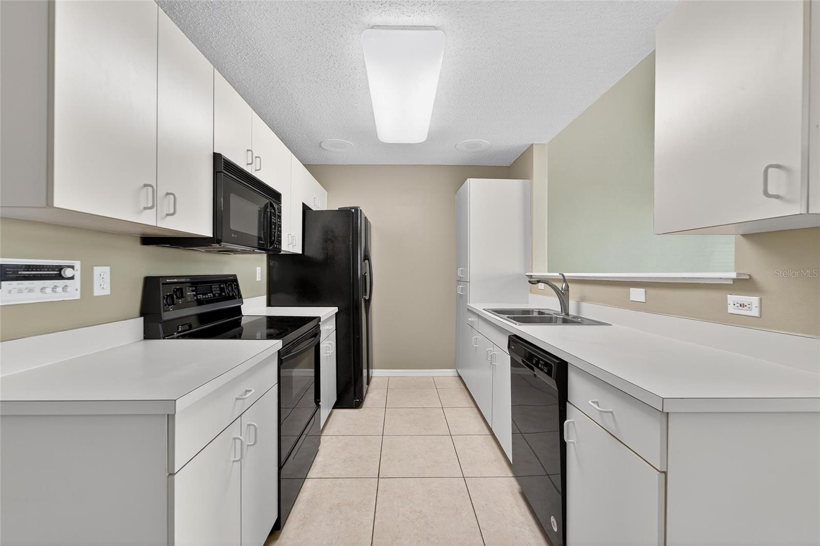 Image 14 of 31 For 4209 Brentwood Park Circle