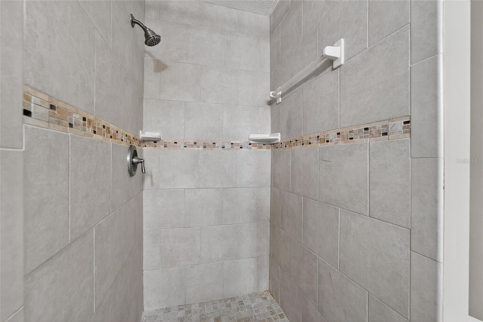 Image 25 of 31 For 4209 Brentwood Park Circle