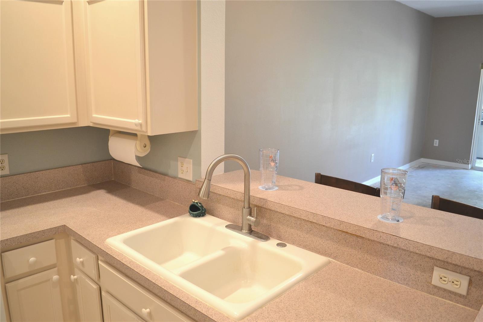 Image 12 of 68 For 11135 Kapok Grand Circle