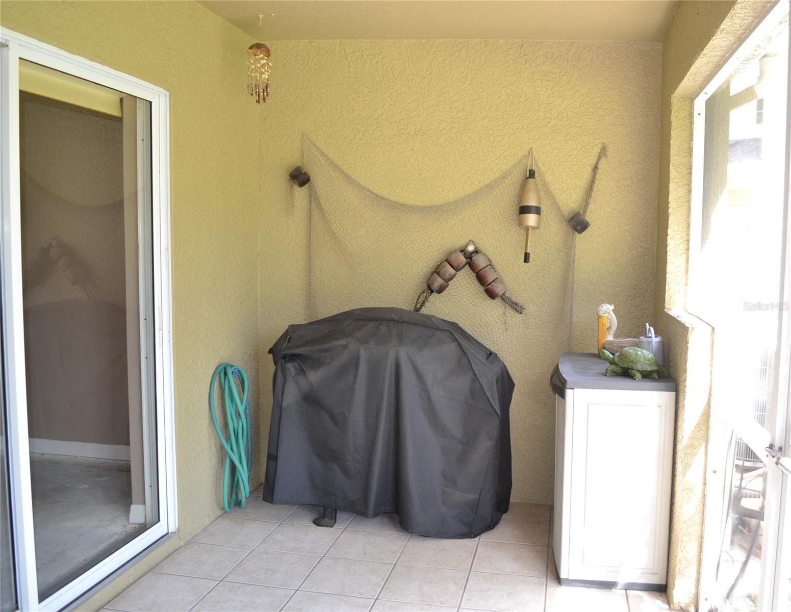 Image 21 of 68 For 11135 Kapok Grand Circle