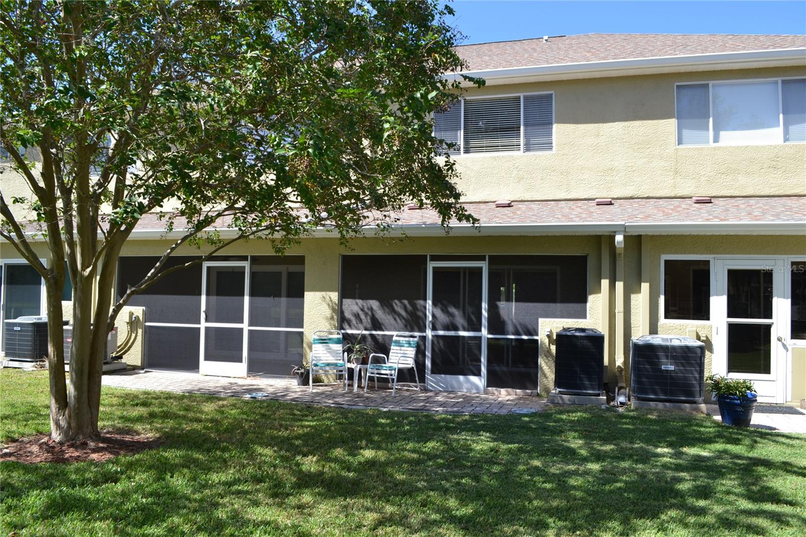 Image 22 of 68 For 11135 Kapok Grand Circle