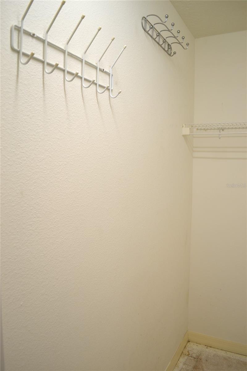 Image 42 of 68 For 11135 Kapok Grand Circle