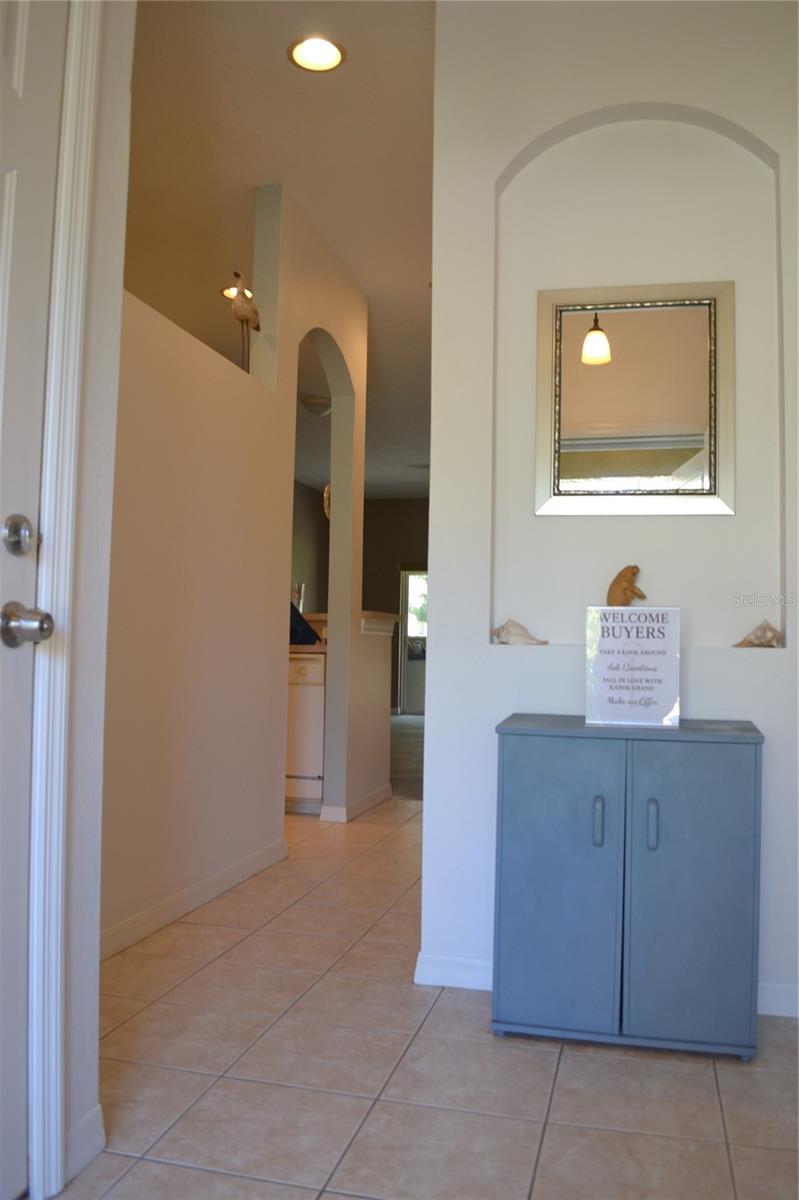 Image 7 of 68 For 11135 Kapok Grand Circle