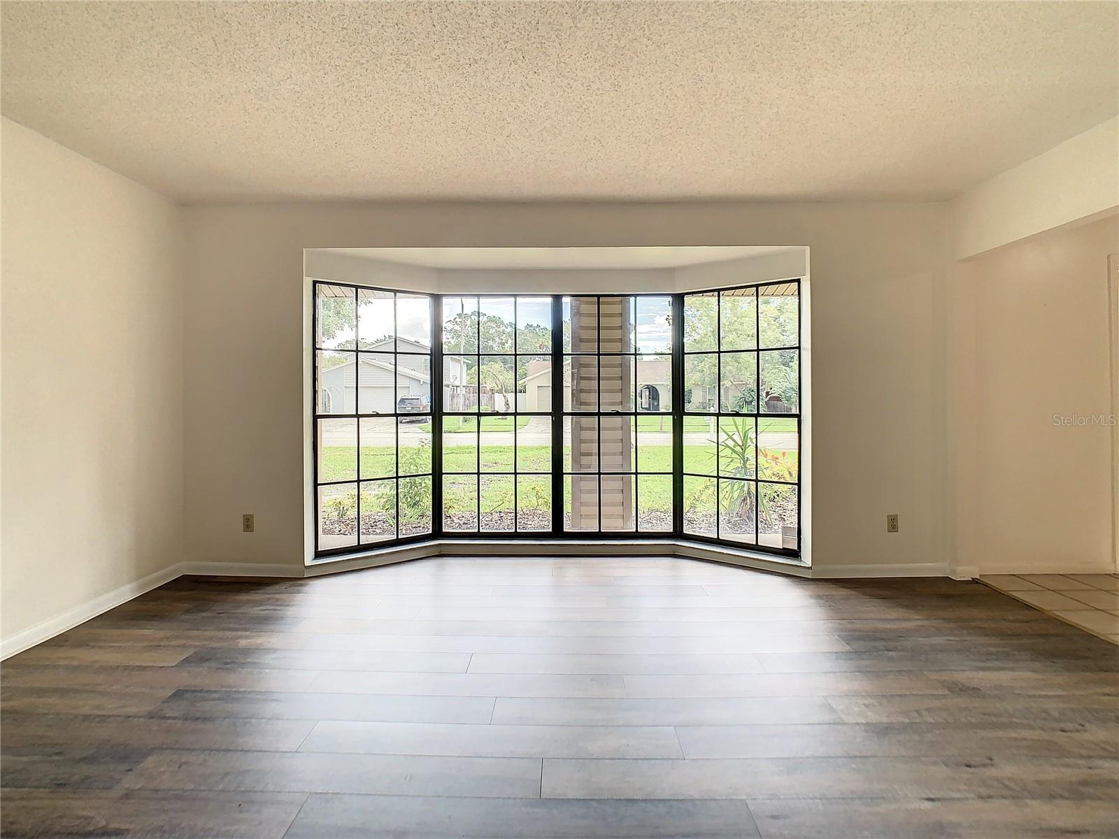 Image 14 of 74 For 15616 Cashmere Lane
