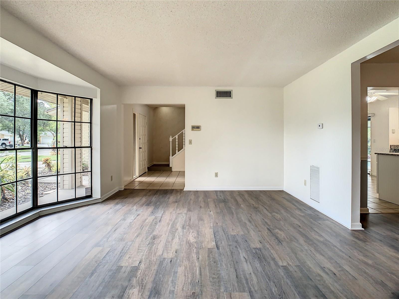 Image 16 of 74 For 15616 Cashmere Lane