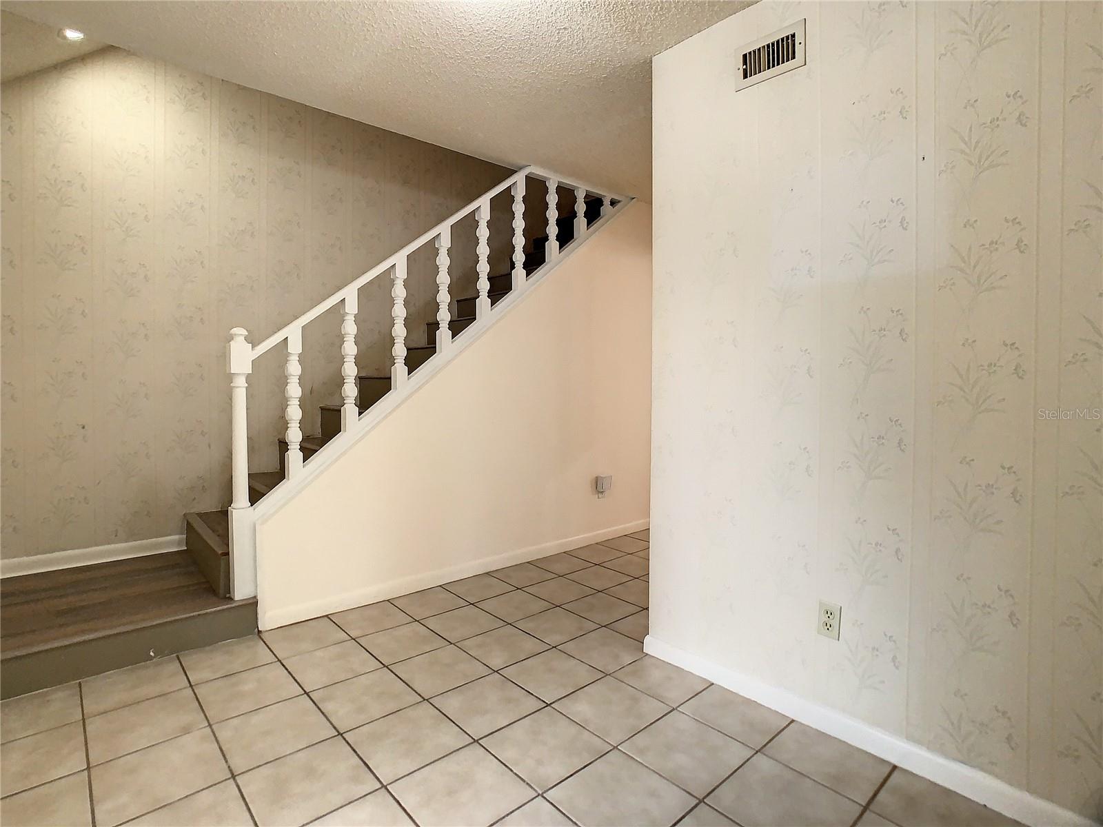 Image 22 of 74 For 15616 Cashmere Lane