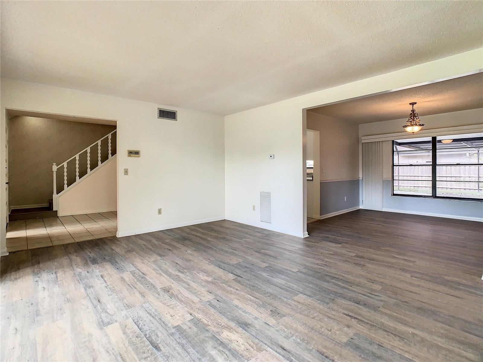 Image 24 of 74 For 15616 Cashmere Lane