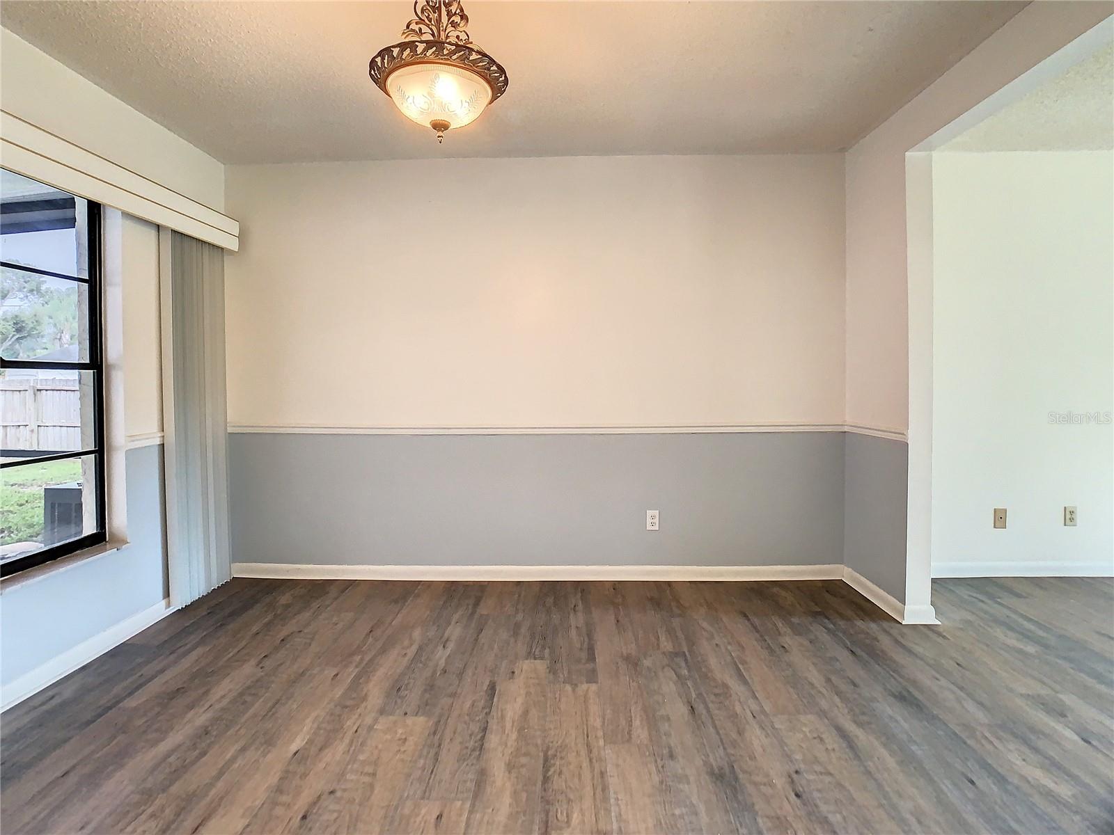 Image 30 of 74 For 15616 Cashmere Lane