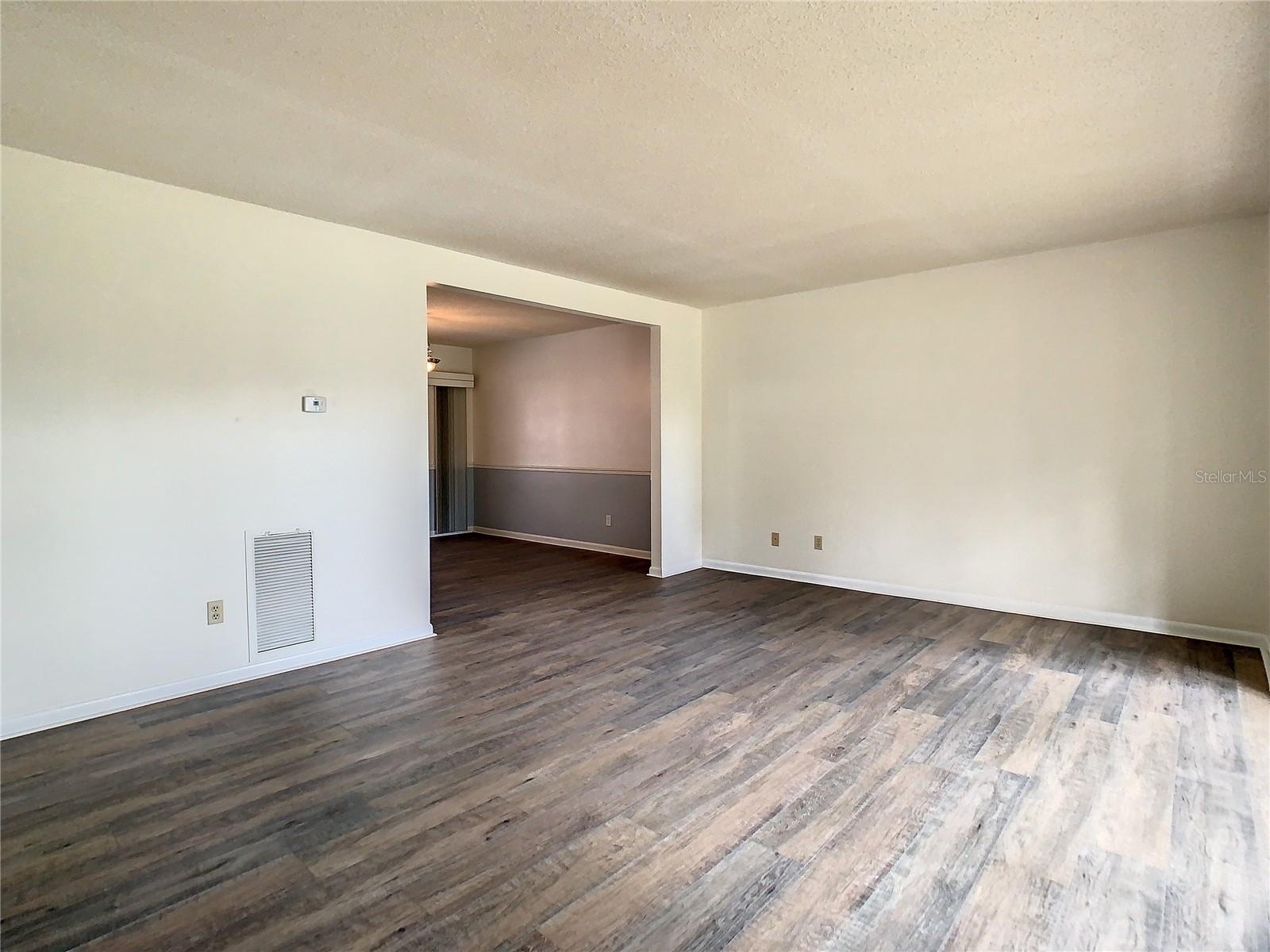 Image 33 of 74 For 15616 Cashmere Lane