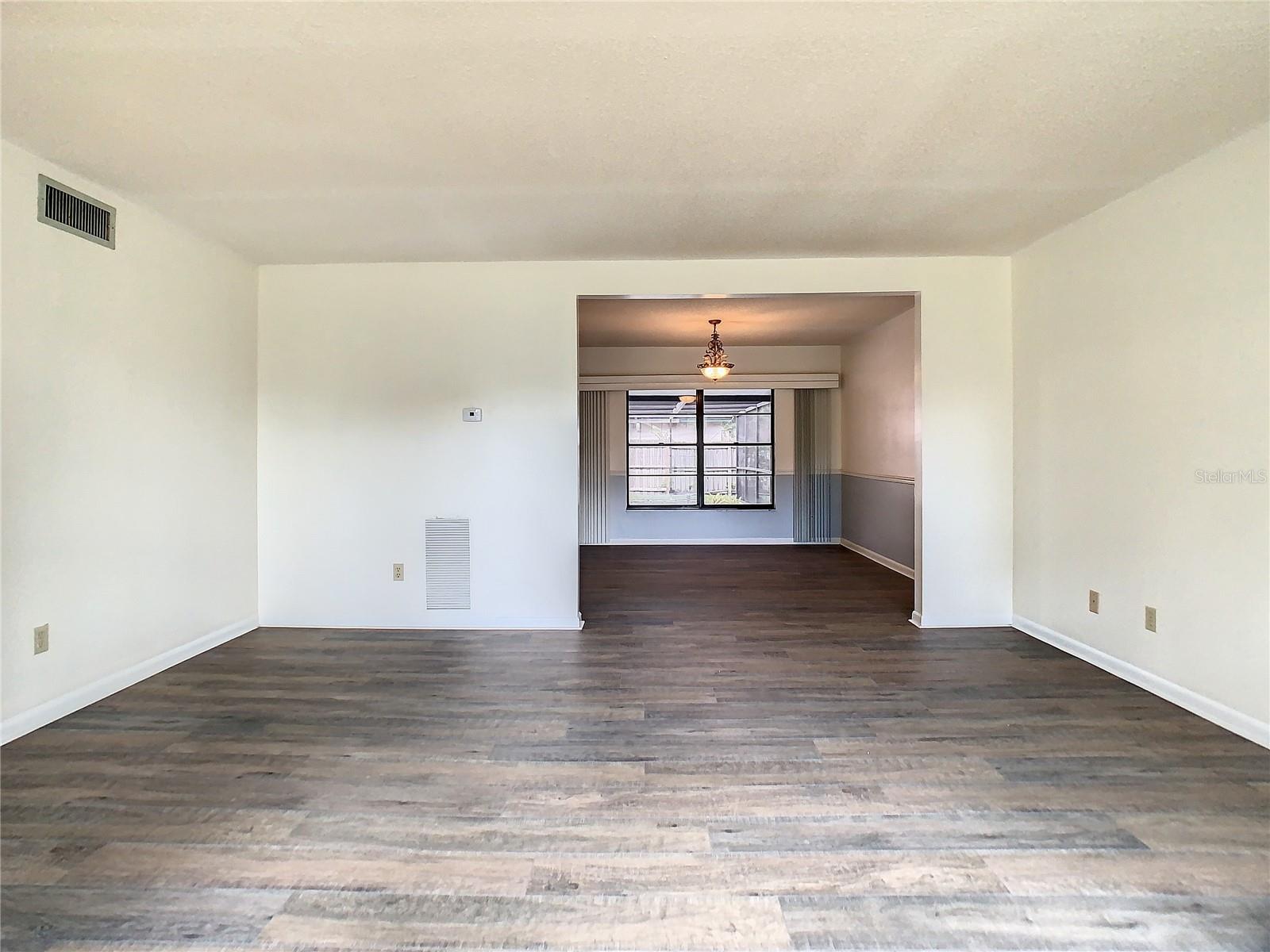 Image 34 of 74 For 15616 Cashmere Lane
