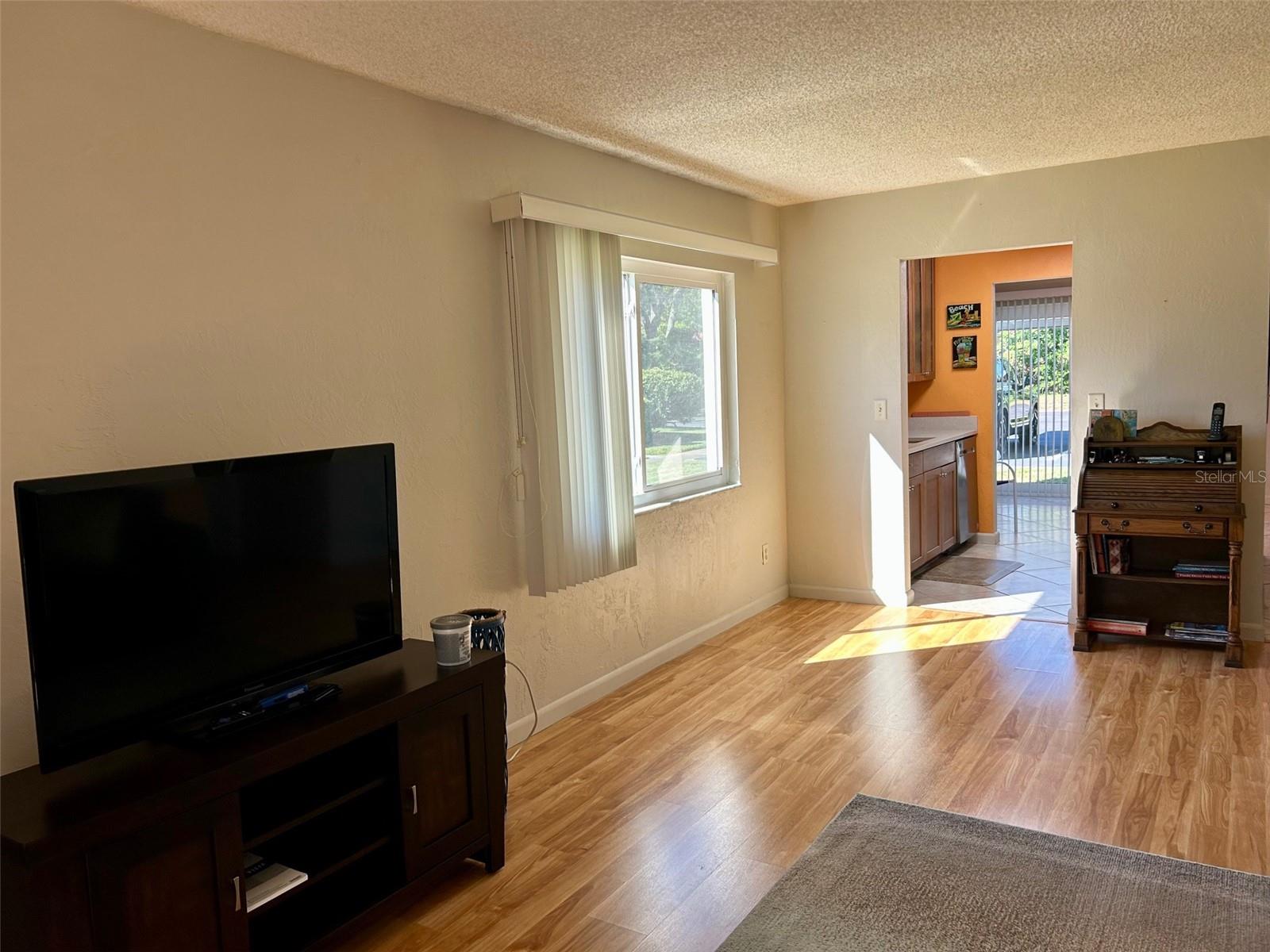 Image 11 of 25 For 2060 Marilyn Street 121