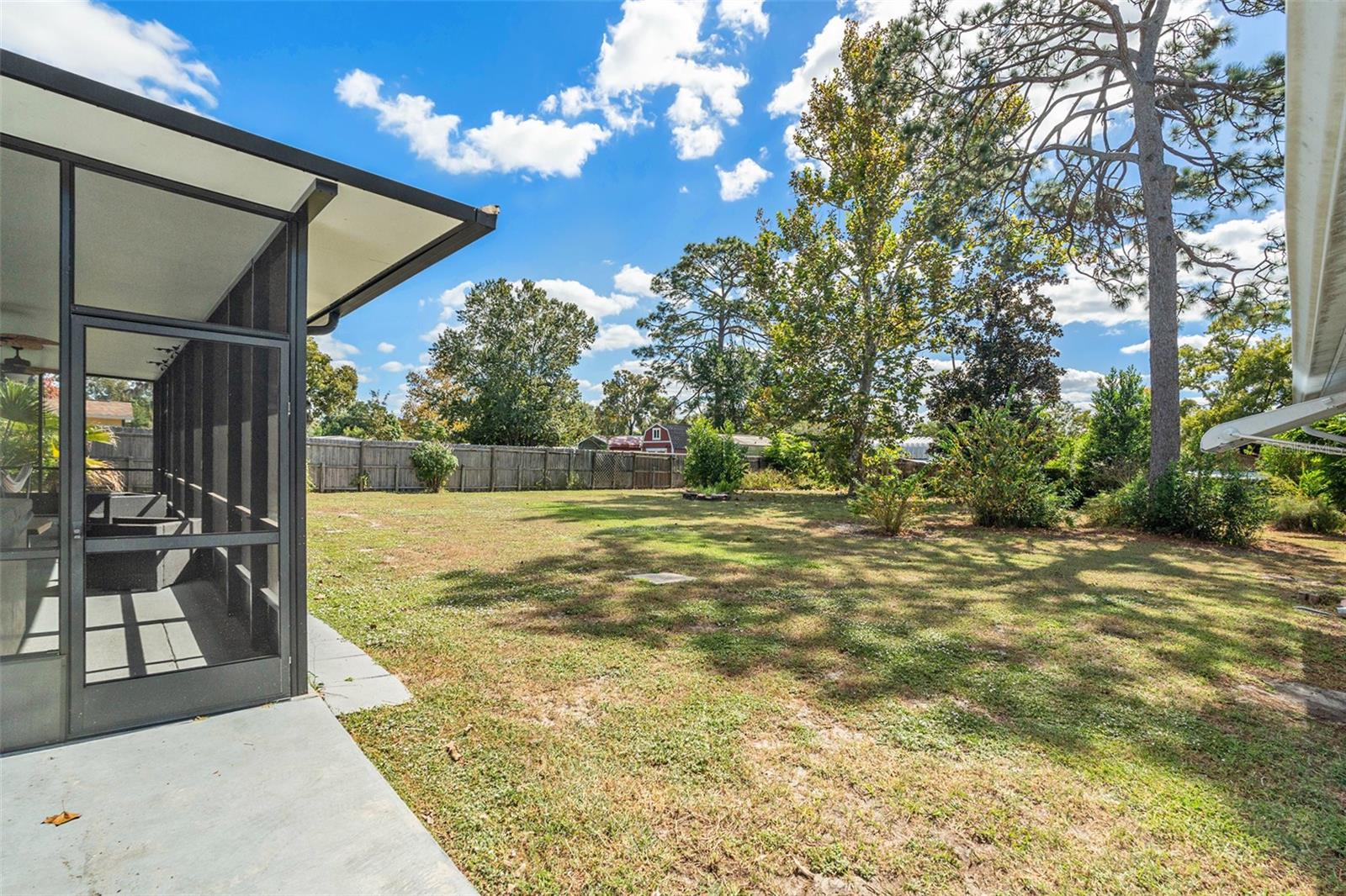 Image 26 of 30 For 9738 Ray Street