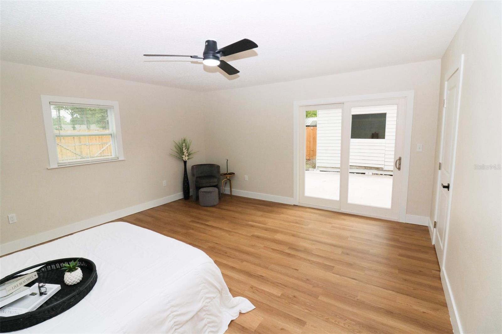 Image 21 of 60 For 918 Lambright Street