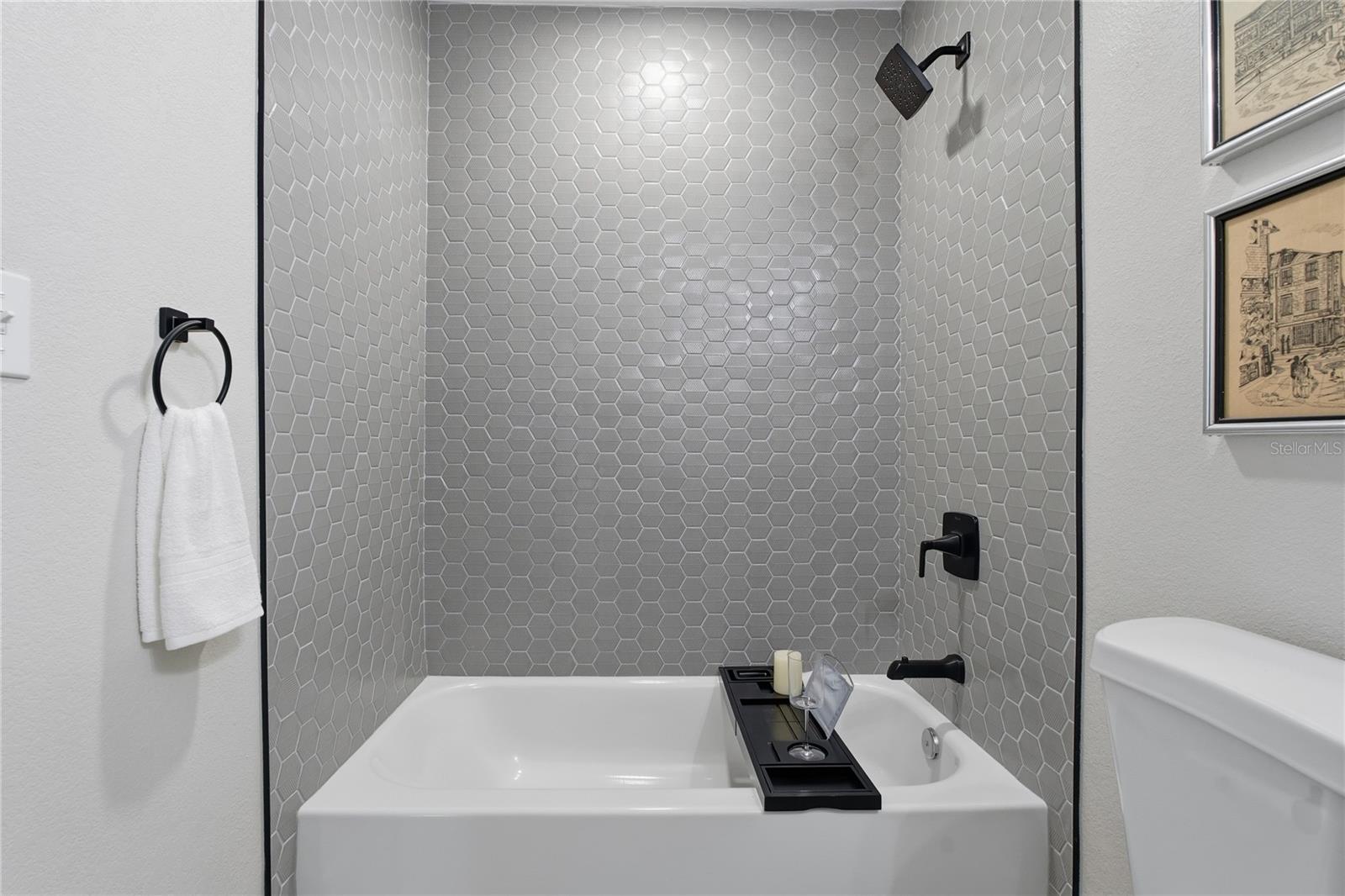 Image 35 of 60 For 918 Lambright Street