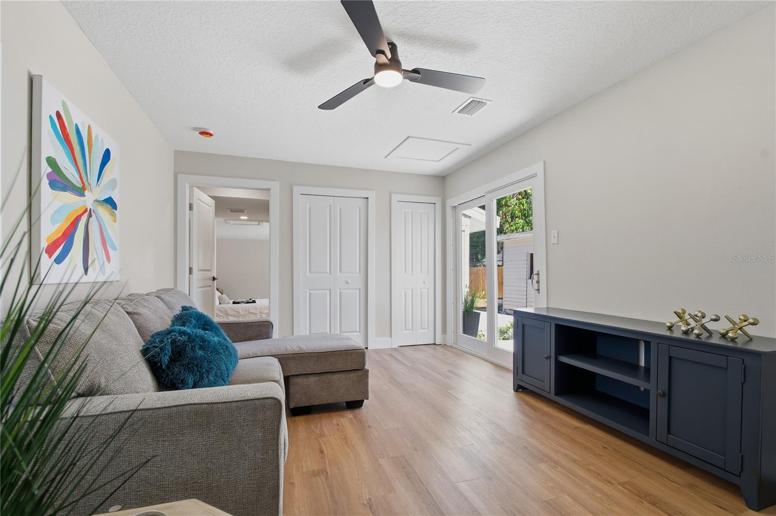 Image 42 of 60 For 918 Lambright Street