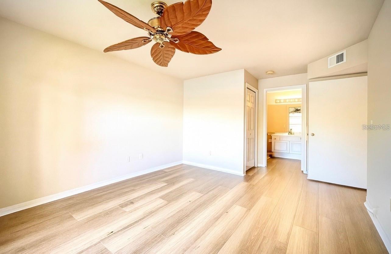 Image 14 of 28 For 18106 Peregrines Perch Place 5209