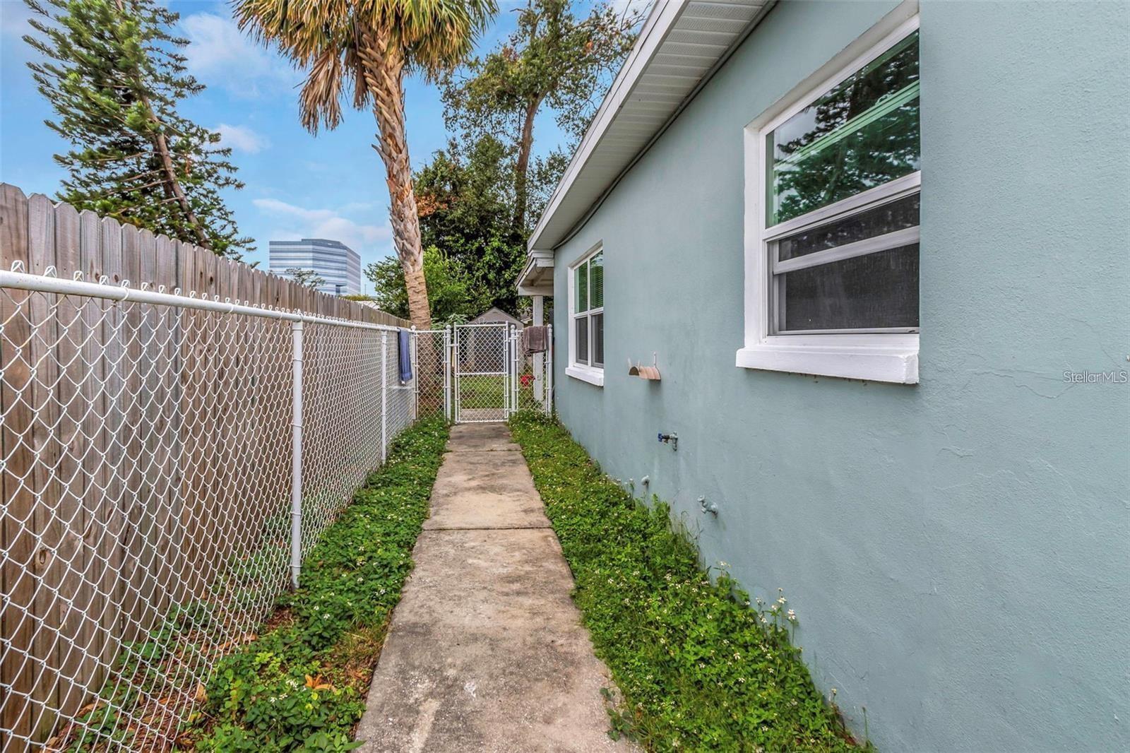 Image 35 of 44 For 206 Himes Avenue