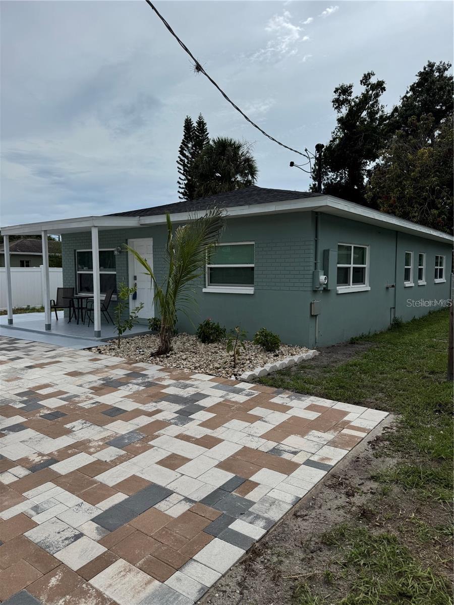 Image 43 of 44 For 206 Himes Avenue