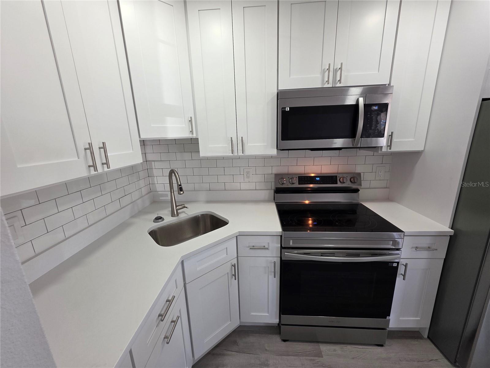 Image 18 of 19 For 14225 Palm Street 2