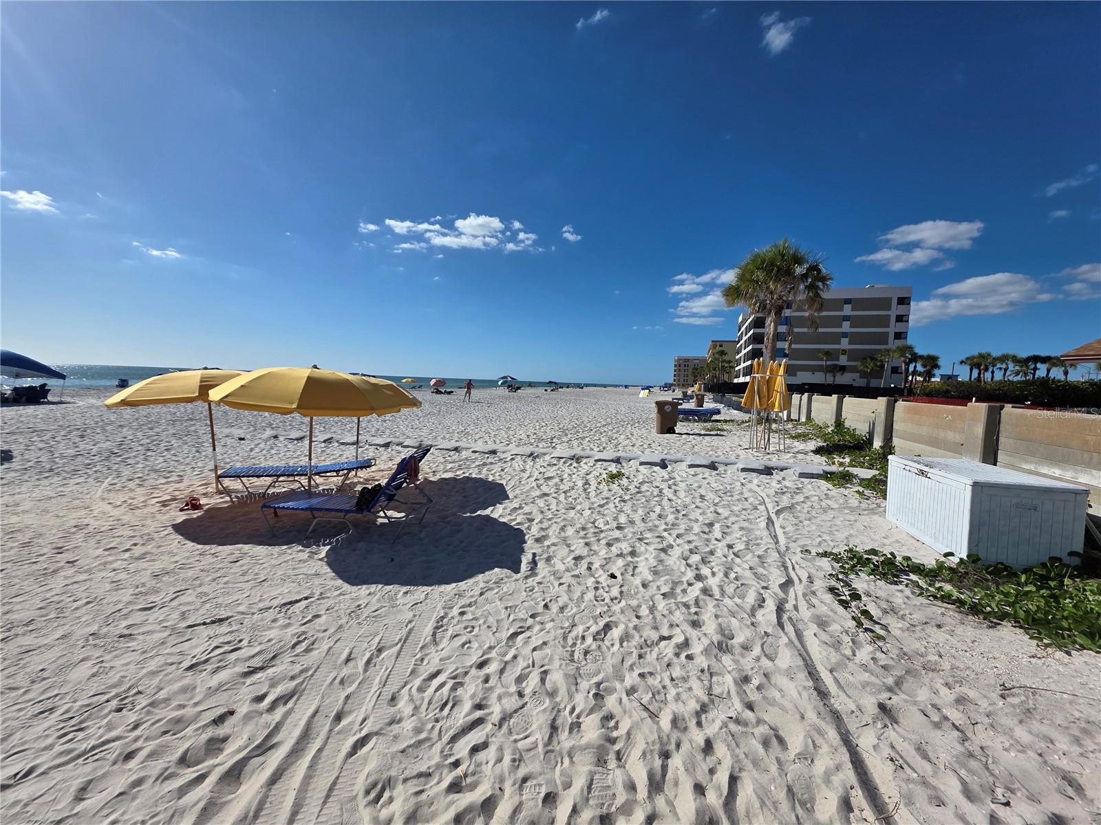 Image 3 of 19 For 14225 Palm Street 2