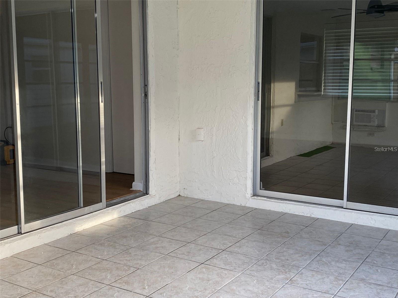 Image 18 of 23 For 7611 Summertree Lane