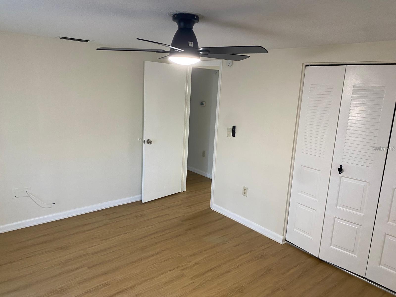 Image 7 of 23 For 7611 Summertree Lane