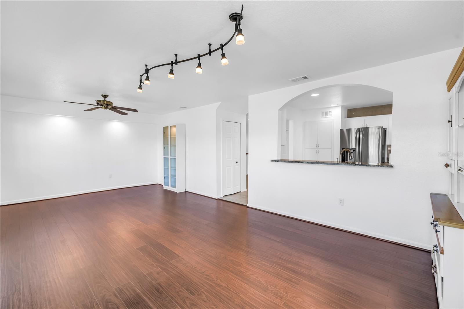 Image 18 of 59 For 8183 Eagles Park Drive N