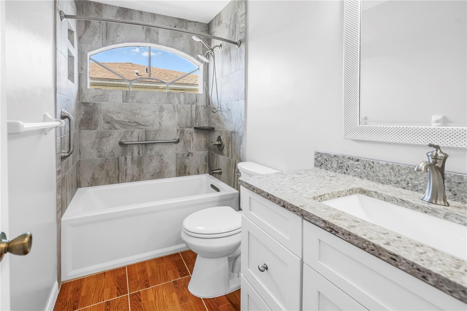 Image 28 of 59 For 8183 Eagles Park Drive N