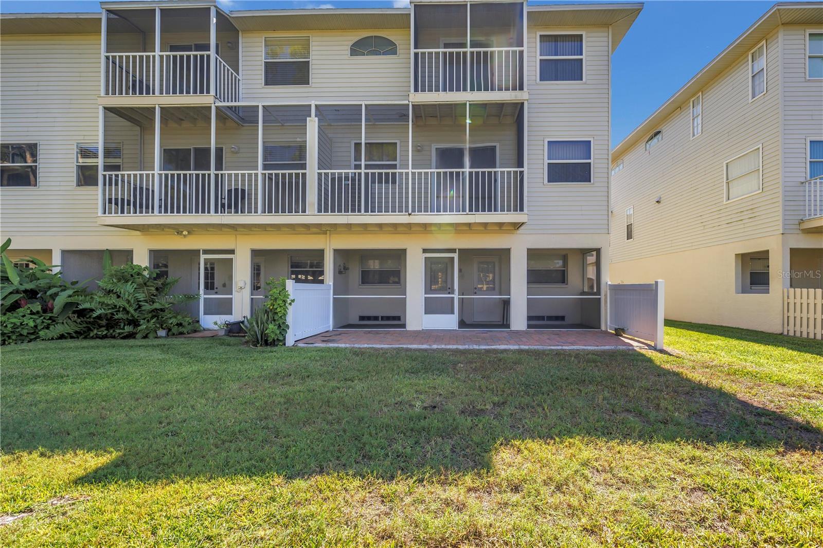 Image 4 of 59 For 8183 Eagles Park Drive N