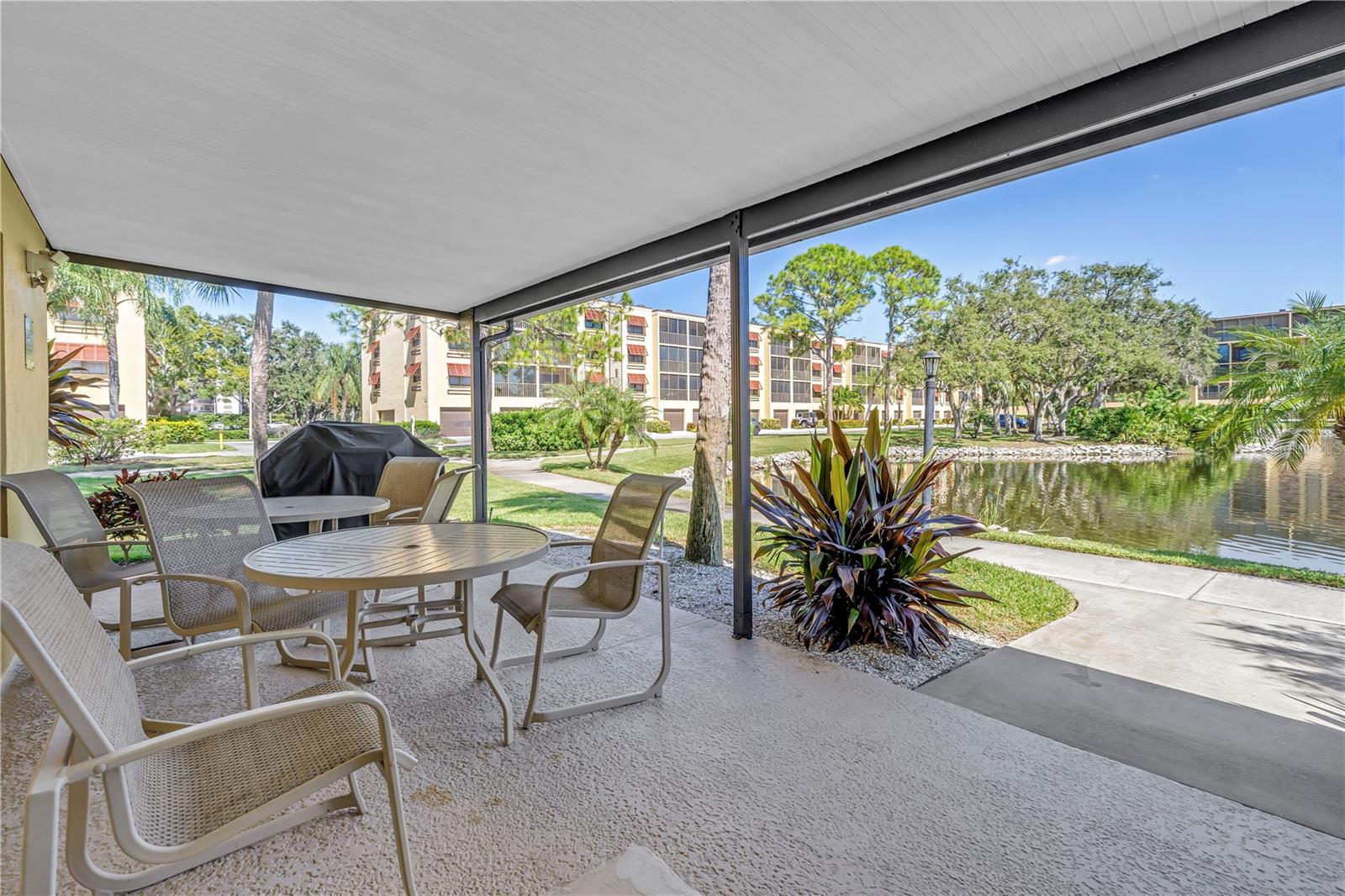 Image 56 of 59 For 8183 Eagles Park Drive N