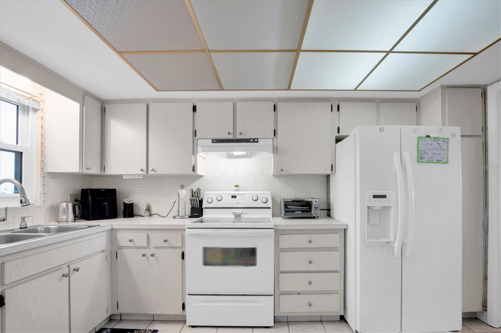 Image 14 of 26 For 5575 Gulf Boulevard 337