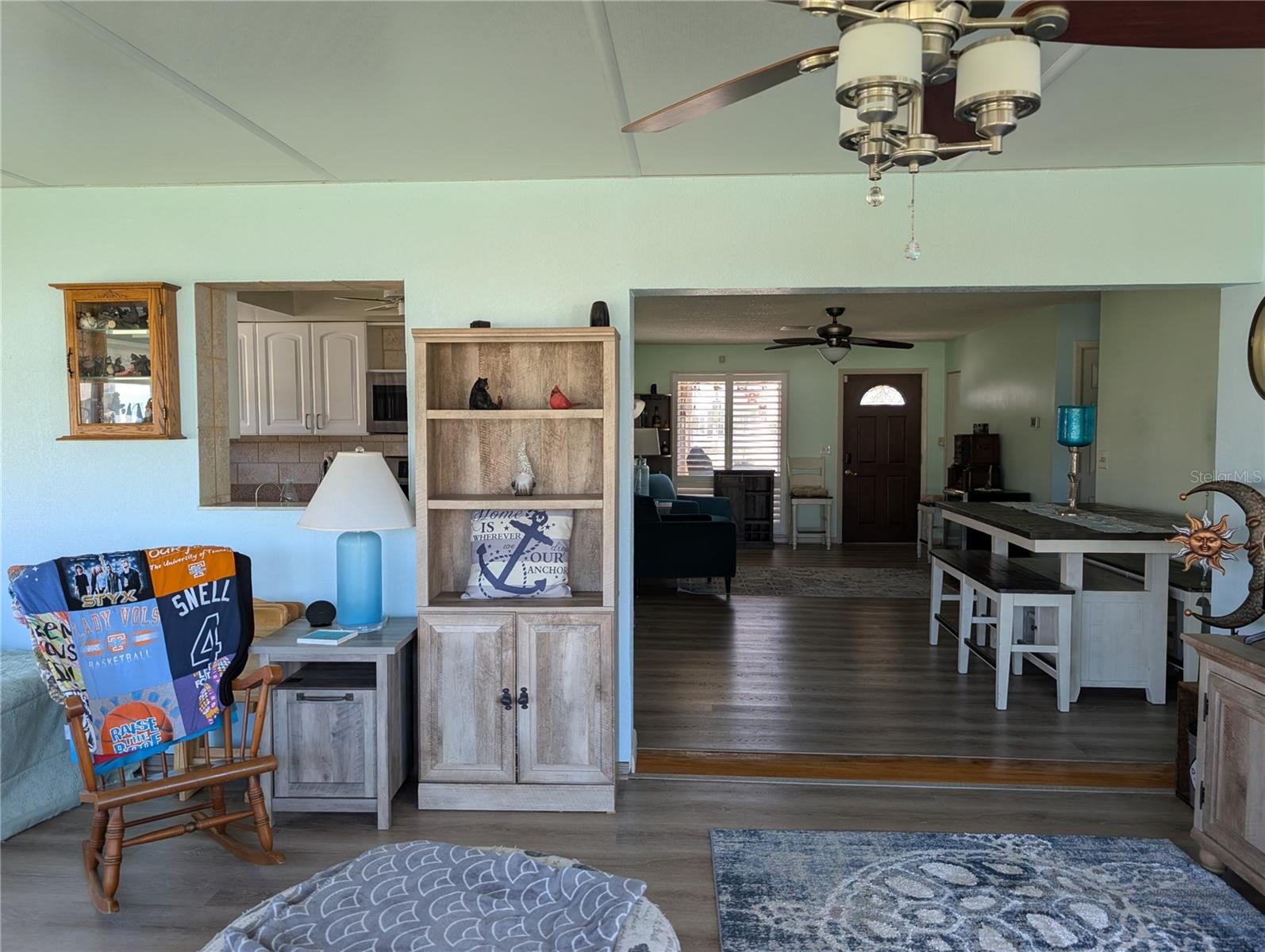 Image 10 of 66 For 4478 Lake Boulevard