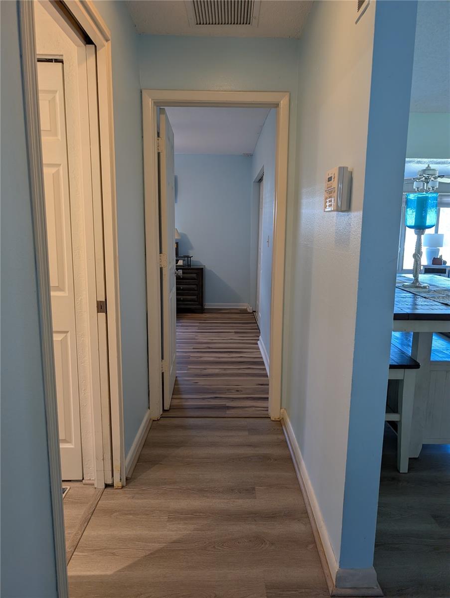 Image 21 of 66 For 4478 Lake Boulevard