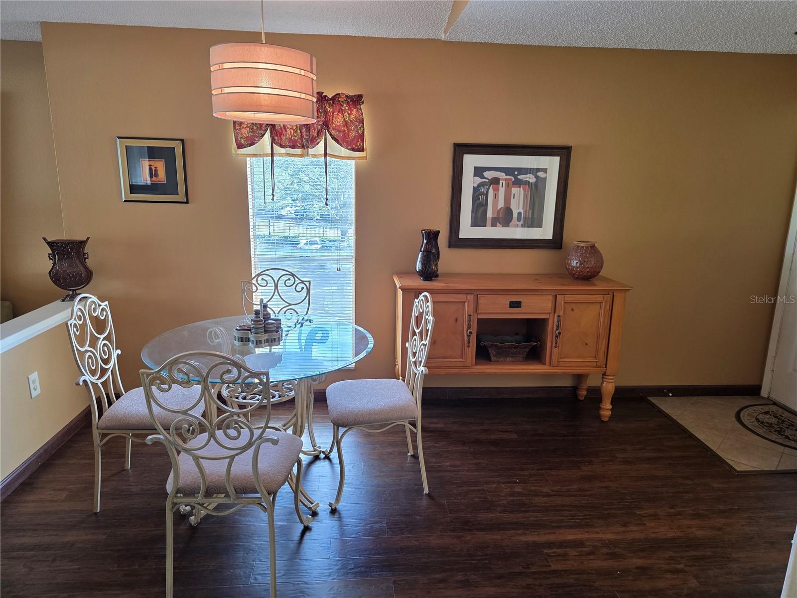 Image 11 of 43 For 115 112th Avenue Ne 1028