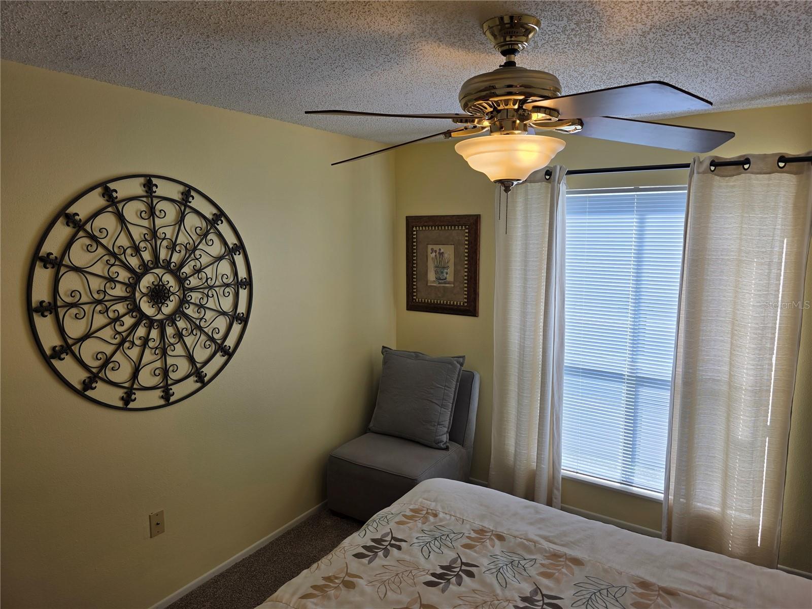 Image 22 of 43 For 115 112th Avenue Ne 1028