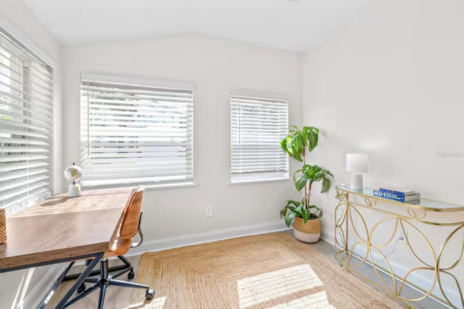 Image 11 of 33 For 7413 Elliott Street