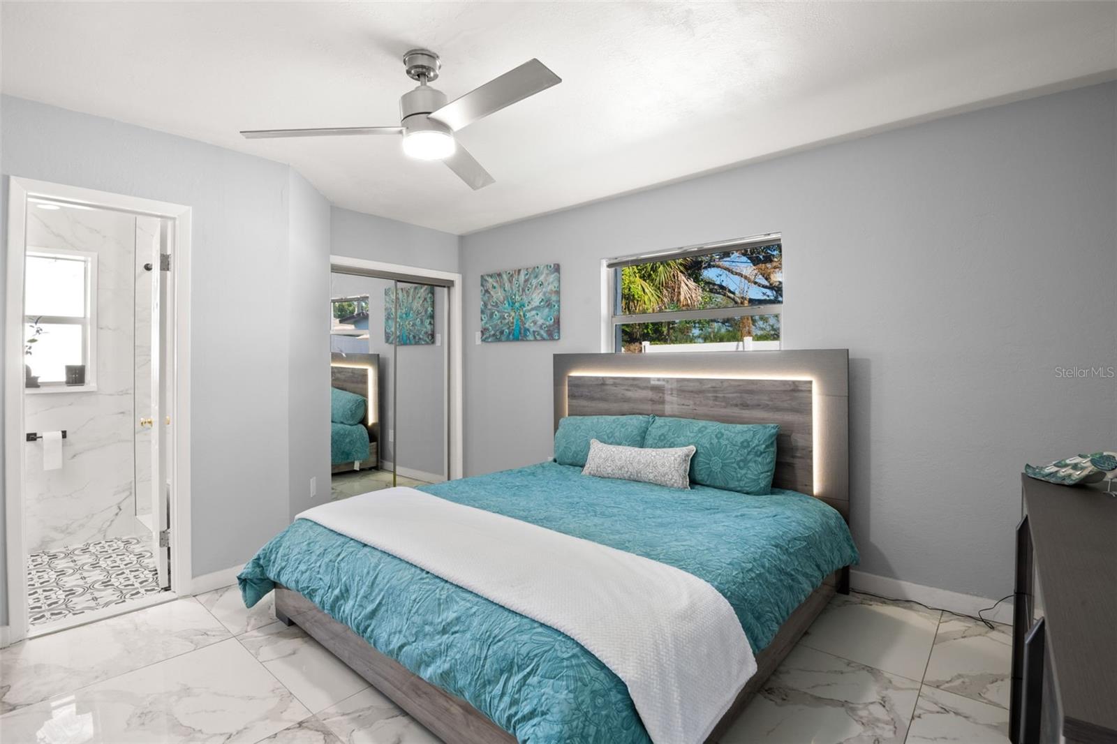 Image 21 of 49 For 8341 41st Avenue N