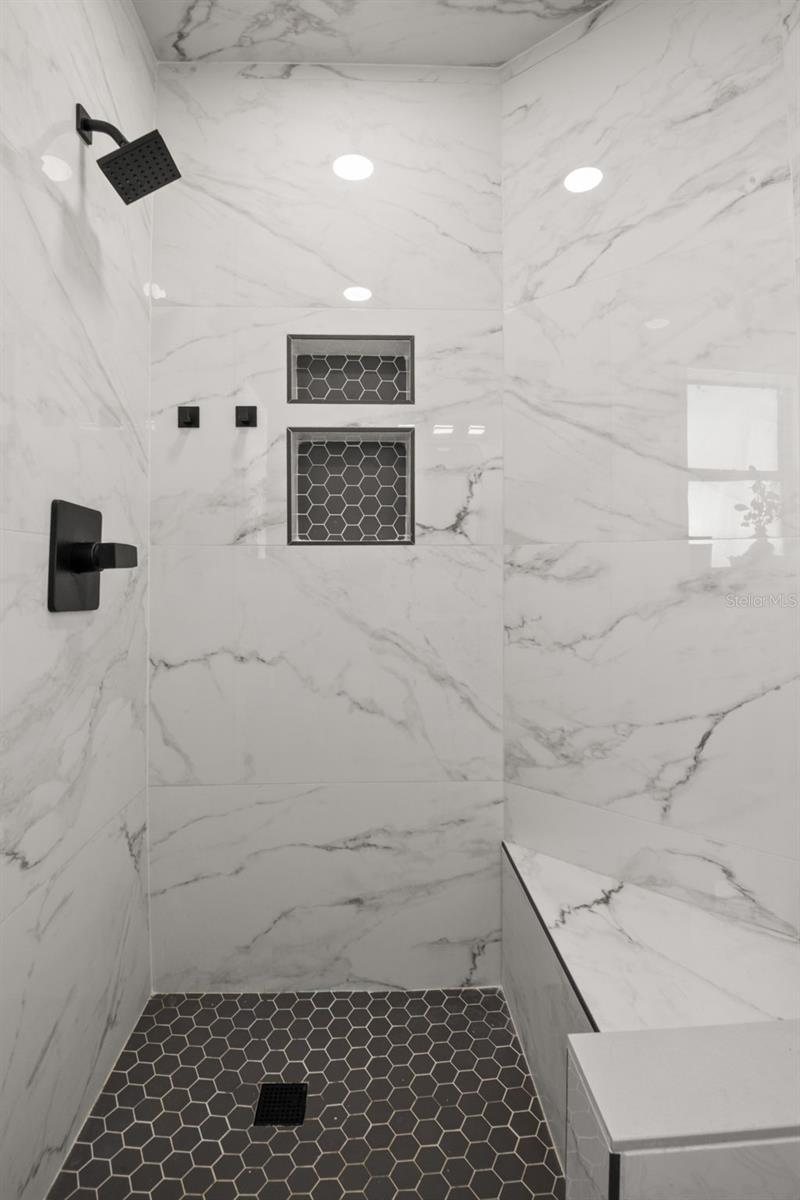 Image 24 of 49 For 8341 41st Avenue N