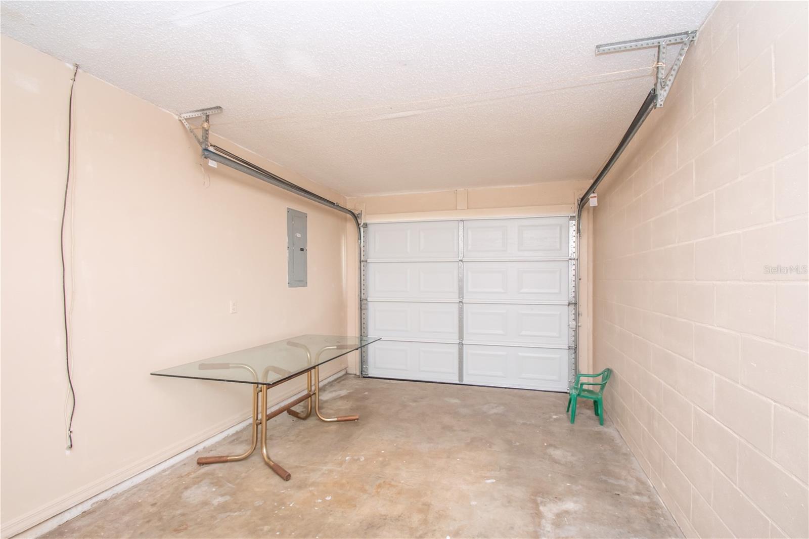Image 13 of 20 For 27270 Warner Avenue