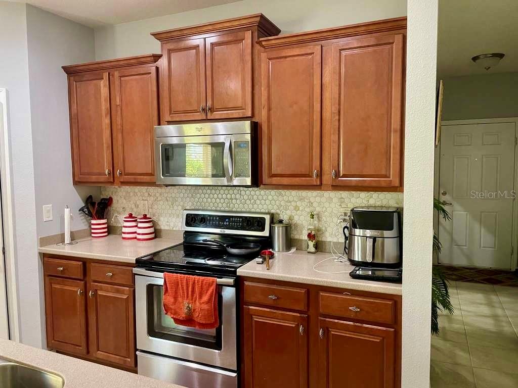 Image 4 of 23 For 2803 Winglewood Circle