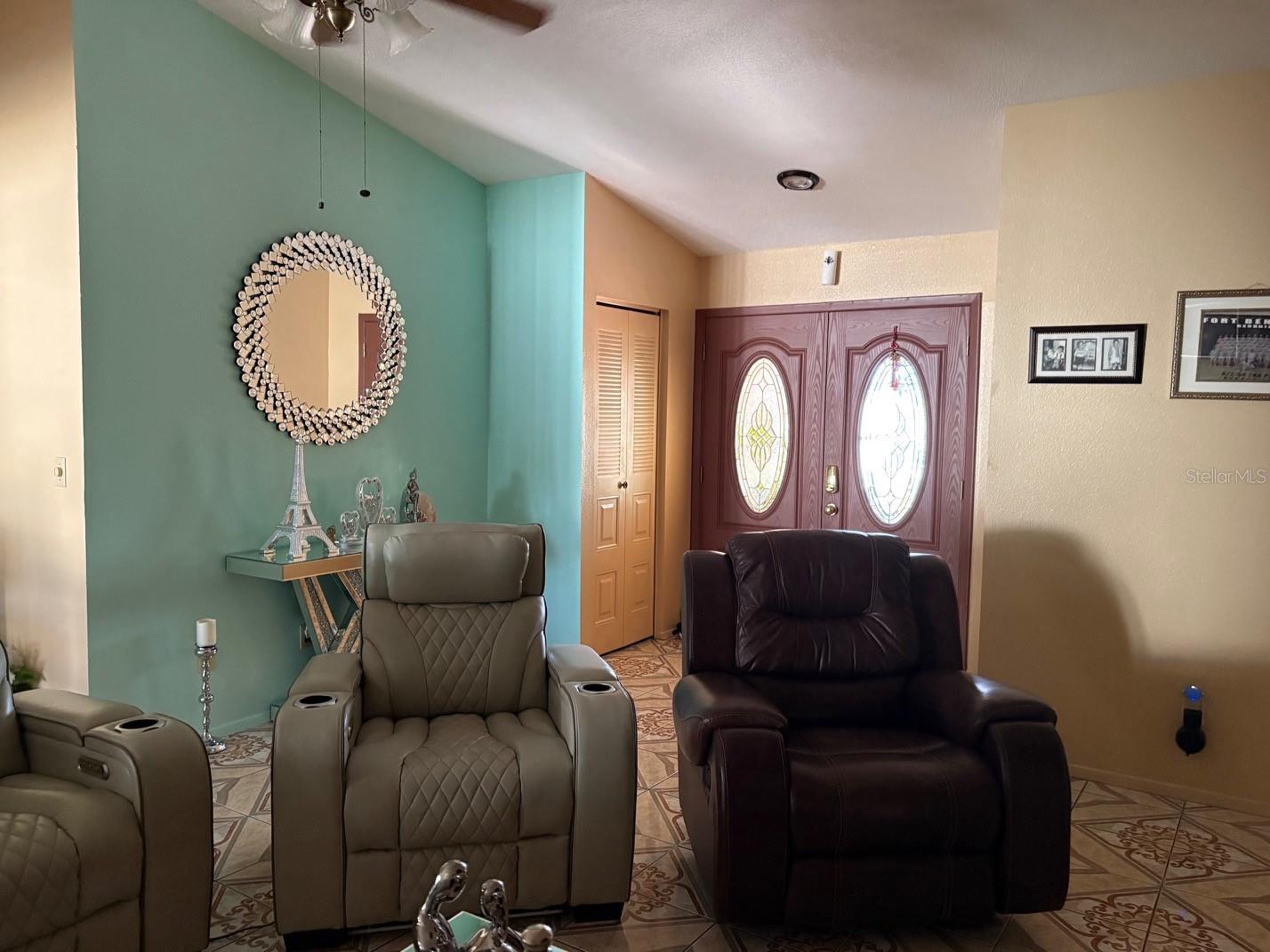 Image 17 of 59 For 11228 Fiddlewood Drive